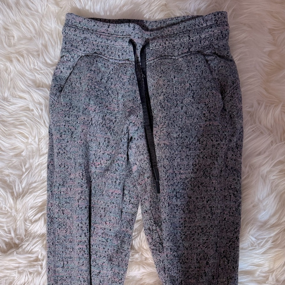 Lululemon Ready to Rulu Jogger Crop size 2